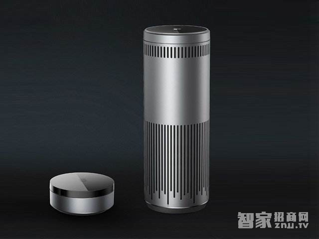 Xiaozhi Butler Robot â€“ What It Can Do and Its Features