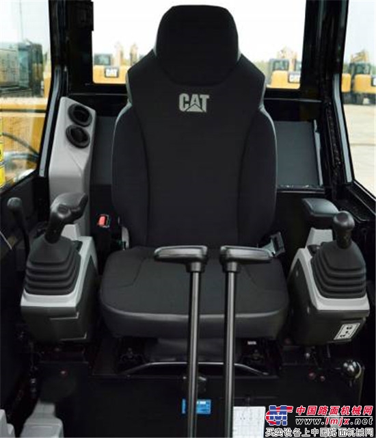 Excavator boss and Caterpillar expert work together to explain Almighty Ares CatÂ® 307E2