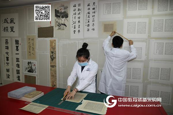 Science and technology reproduce ancient books: ancient books scanners give new meaning to ancient books