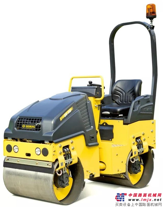 Continuous improvement, use details to determine the difference - Bomag 5th generation light double drum roller BW80AD-5