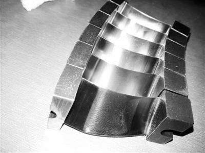 Commercial High Pressure Compressor Blades R1.5 Blade Root Grinding Effect