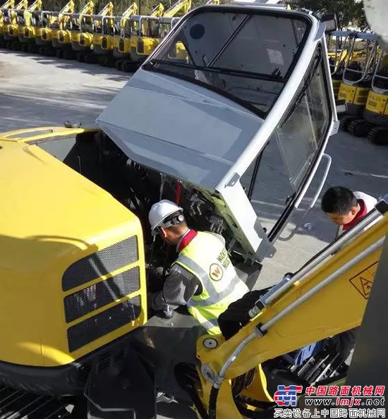 Wacker Neuson 6003 digging machine, the strength of interpretation is not the same!