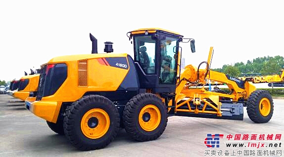 Liugong D series grader: panoramic view