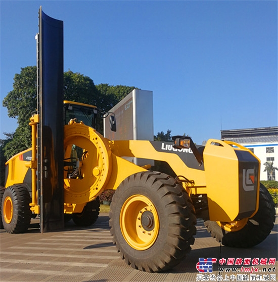 Love at first sight - remember Liugong D series grader experience meeting