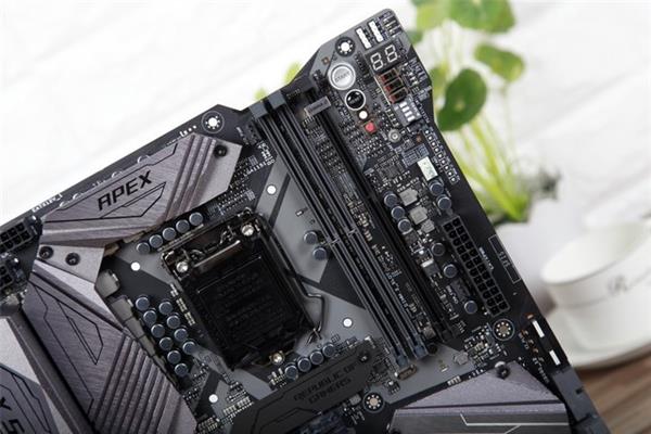 How to choose the motherboard of the installation skills