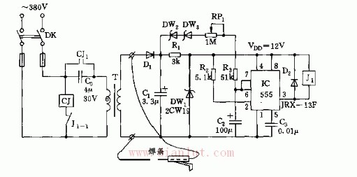 Circuit design of no-load power-saving device for 555 AC welding machine