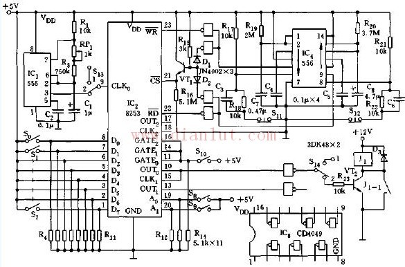 Programmable timing and frequency dividing dual-purpose circuit