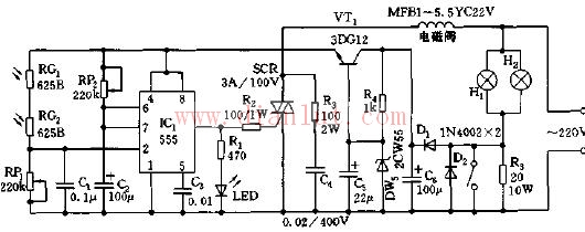 Mine dust removal delay photoelectric controller circuit