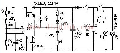 Train lighting automatic switching circuit