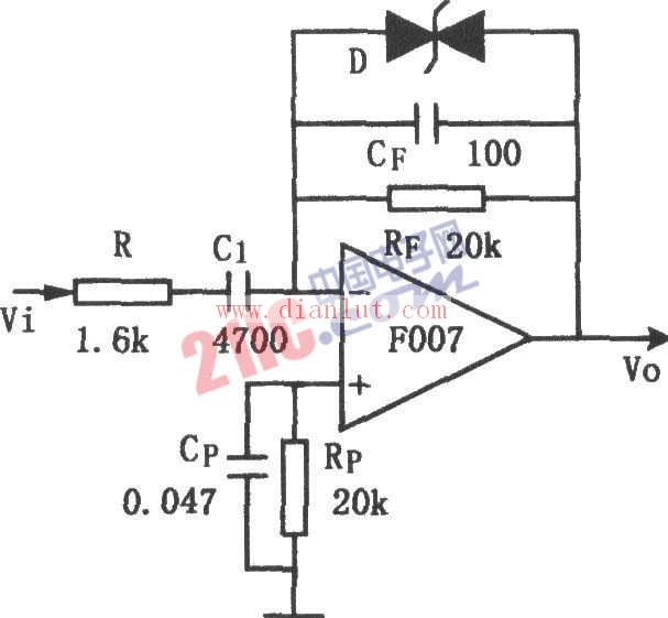 Low noise differentiator electronic circuit