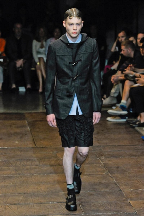 Don't buy a skirt in 2018. How dare you call yourself a street boy?
