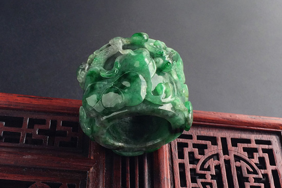 ç¿¡ç¿ é›•åˆ»åŠ å·¥å·¥è‰º,ç¿¡ç¿ é›•åˆ»