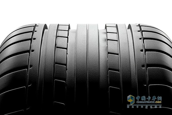Waste tire rectification work is in no hurry
