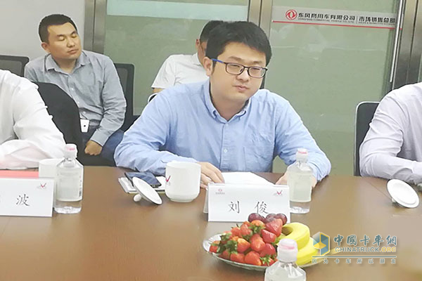 Dong Jun Cummins Dongfeng Group Marketing Director Liu Jun speaks