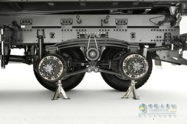 Truck chassis suspension