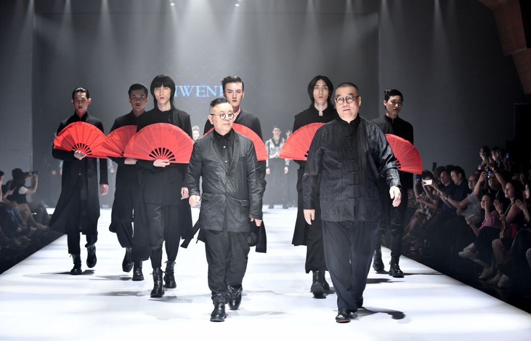 Where is the new growth point in the fashion industry? China's first international men's wear week