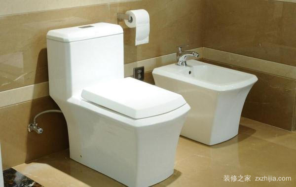 é©¬æ¡¶ç›–æ€Žä¹ˆæ¢