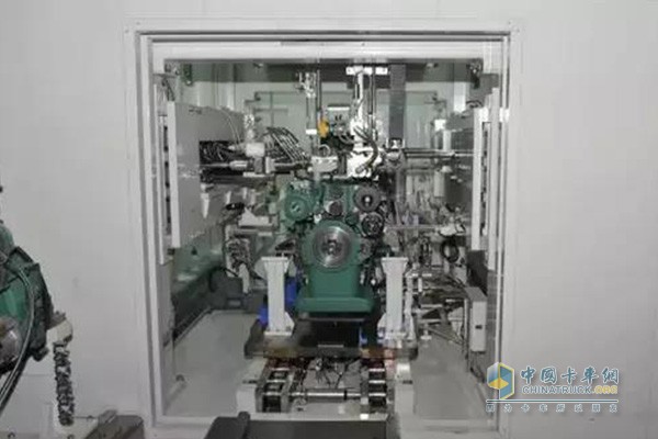 Xichai applied for the first time in China to implement a cold test process for heavy-duty diesel engine production lines