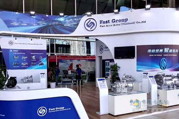 Fast launches a variety of matching light truck gearboxes at the Hanoi International Auto Show