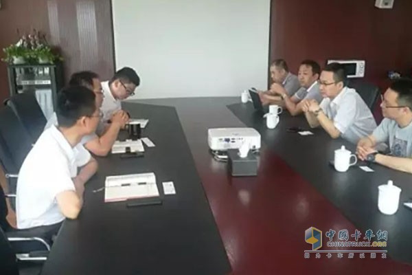 Meifengjia Blue Company Welcomes Lanhua Lanxing Cleaning Co., Ltd. Deputy General Manager Chen Hua and His Visit