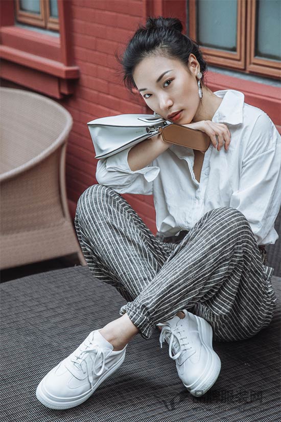 Belle BeLLE new series listed Follow Di Lieba & Wang Gu