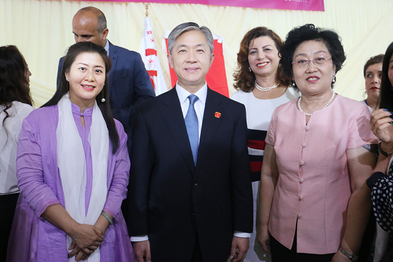 The original generation of the original silk scarf brand and the China Women's Foundation "she power to help the Belt and Road" to develop the public interest cultural exchange activities