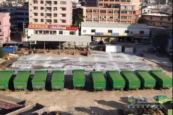 12 Hualing new urban muck truck delivery site
