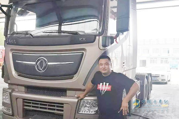 Master and Dongfeng Tianlong