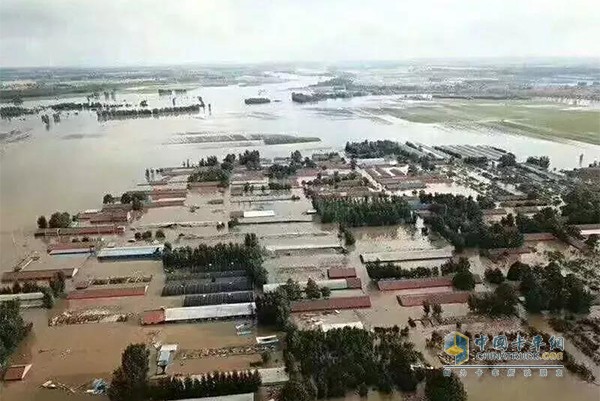 Affected by the typhoon, Shandong Qingzhou, Shouguang and other places suffered severe flooding