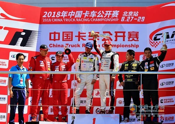 Zero-kilometer lubricant team wins the team cup and the driver's cup champion