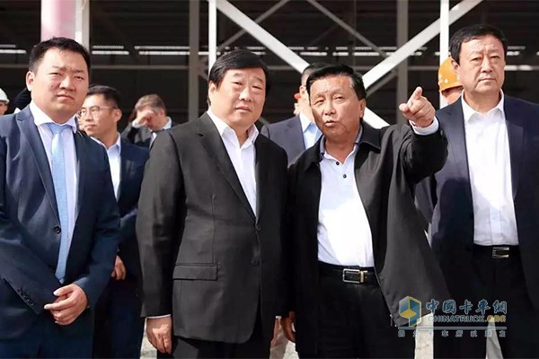 Chairman Tan Xuguang visited the Zhongbai Jishi Industrial Park in Minsk