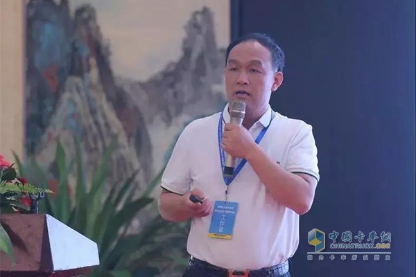 Mr. Zhang Jiansheng shared the brand new operation ideas at the venue