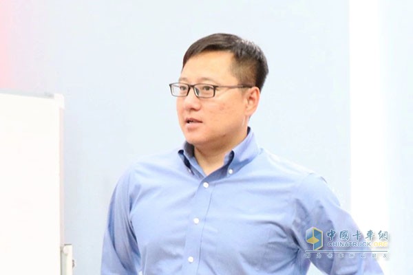 Deputy General Manager Mr. Wang Chunguang