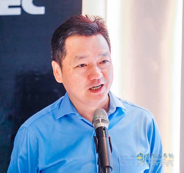 Wang Kaijun, Executive Deputy General Manager of Dongfeng Cummins Engine Co., Ltd.