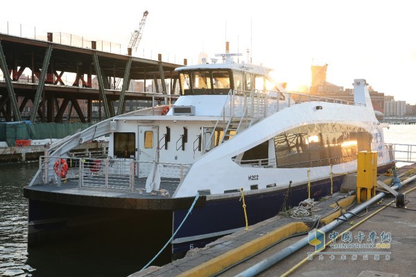 Cruise ship with weichai engine