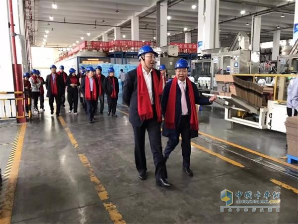 Industry experts visit Long Hao Technology