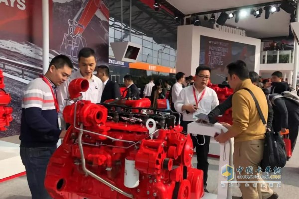 Dongfeng Cummins booth