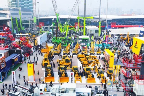 Bauma CHINA 2018 Shanghai BMW Show