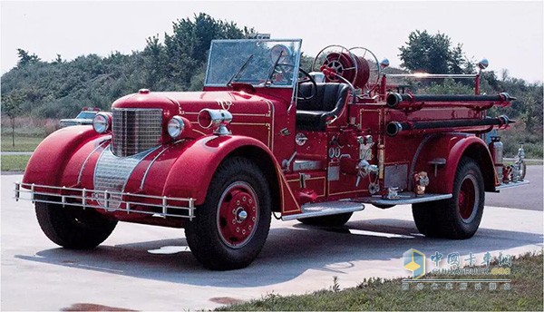 The first diesel-powered fire truck in the United States is powered by a Cummins 175-horsepower HR-6 engine.