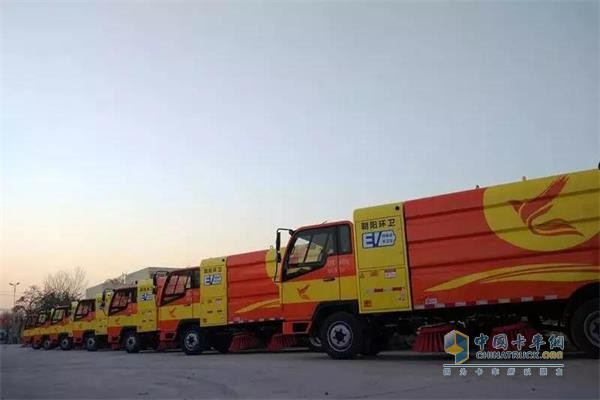 Beijing purchases 25 Yutong pure electric sanitation vehicles