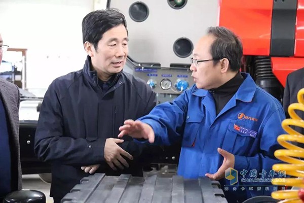 Yu Ping, Chairman of Yuchai Co., Ltd., communicated with Shaanxi Automobile Holdings