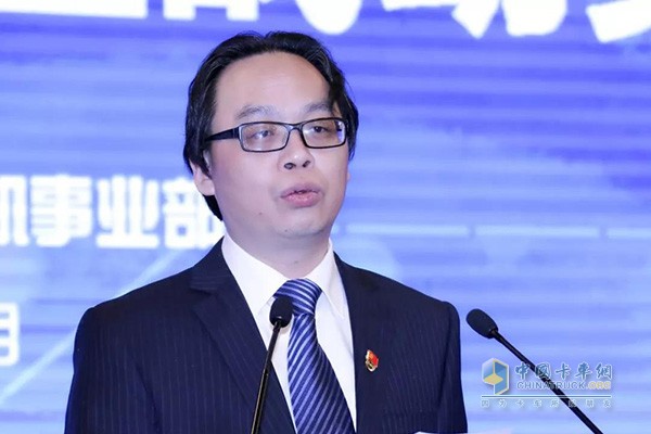 Li Qianyang, Minister of Marketing Services