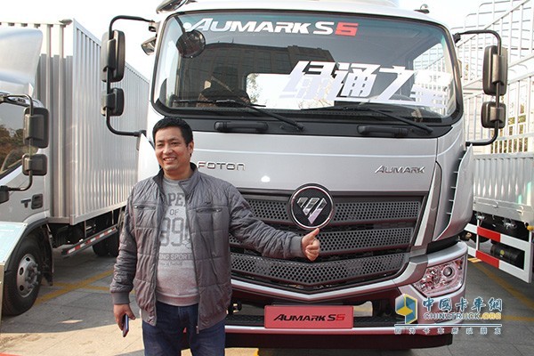 Fukang user Ma Yuchun likes Fukuda Cummins ISF4.5 engine