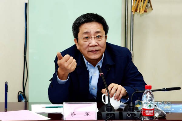 Cai Dong, General Manager of China National Heavy Duty Truck Group Co.
