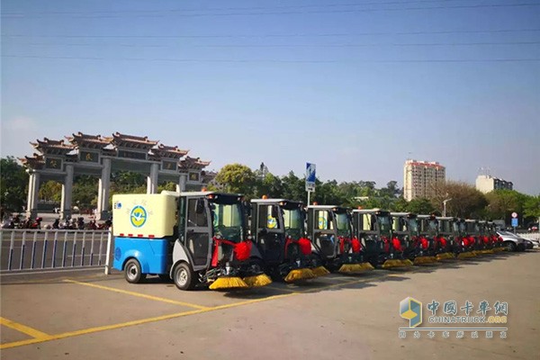 11 sets of YT220SLJBEV pure electric road sweeper