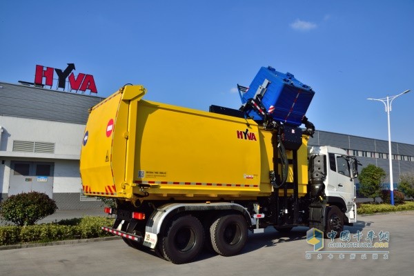 Hayward mobile garbage compression equipment