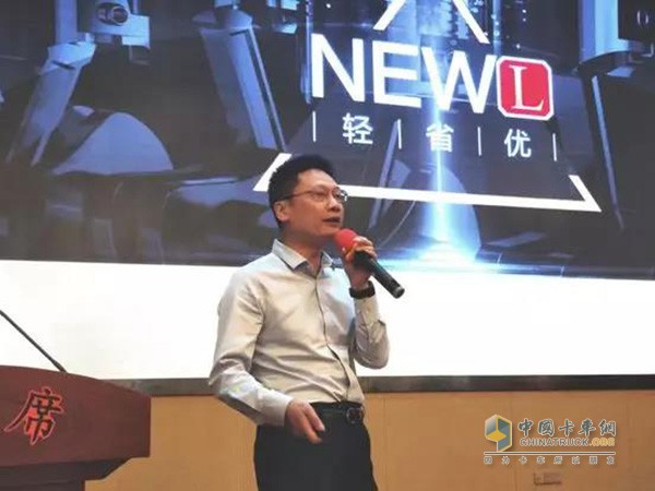 Mr. Shen Shengjun, Sales Manager of Dongfeng Cummins DFCV Business Unit