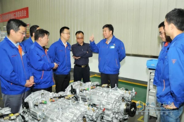 The Secretary of the Party Committee and Chairman of the Fast Group, Yan Jianbo, went deep into the research and guidance work of Xi'an High-tech Factory