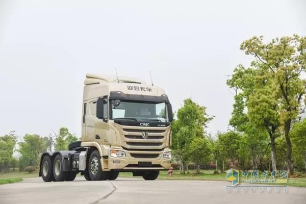 CIMC United Truck U+ equipped with Yuchai YC6K series heavy-duty engine