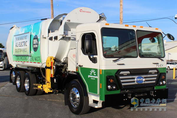 BYD pure electric sanitation truck operates in the central area of â€‹â€‹Silicon Valley